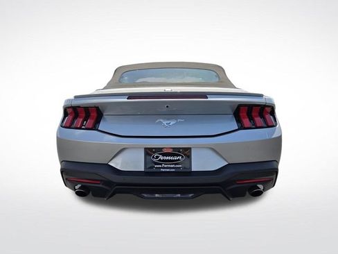 Used 2024 Ford Mustang Premium RWD image 8