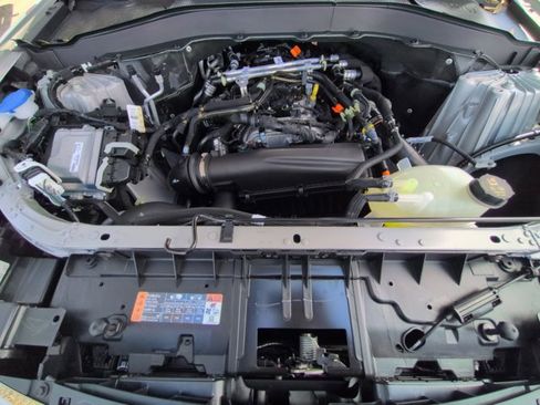 New 2026 Ford Explorer Active RWD image 17