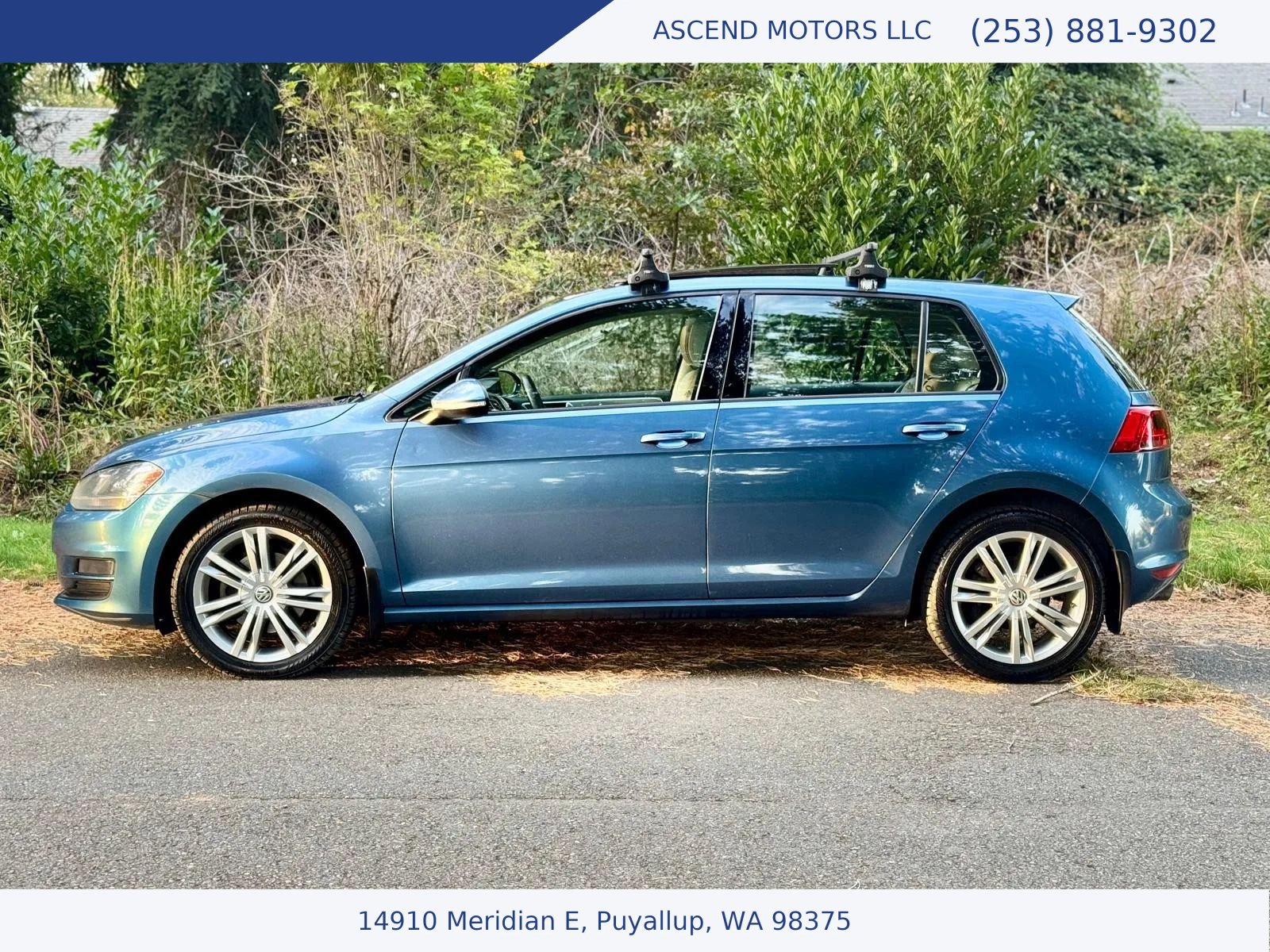 Used 2015 Volkswagen Golf TDI SE w/ Lighting Package FWD image 2