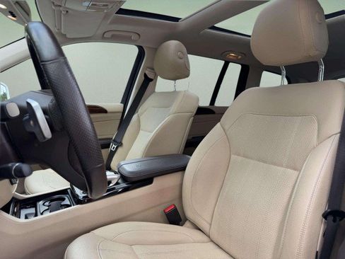 Used 2019 Mercedes-Benz GLS 450 4MATIC image 20