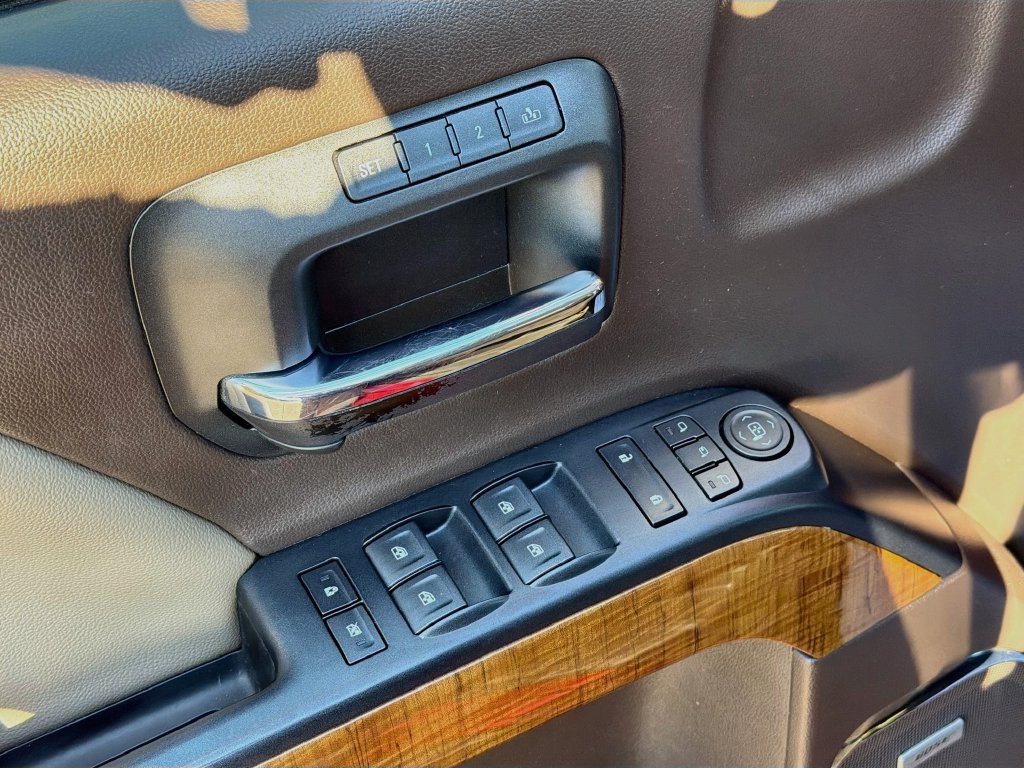 Used 2018 GMC Sierra 1500 SLT AWD/4WD image 19