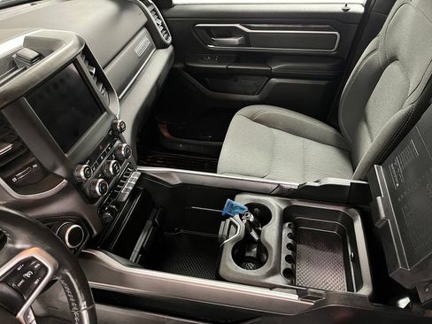 Used 2021 RAM 1500 Big Horn AWD/4WD image 39