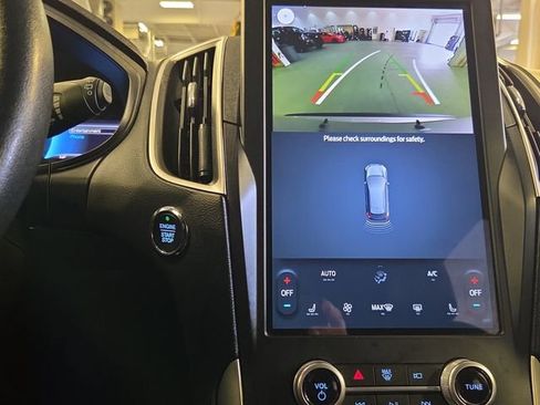 Used 2022 Ford Edge SEL image 22