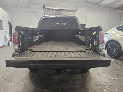 Used 2023 Toyota Tacoma TRD Off-Road w/ Technology Package image 10