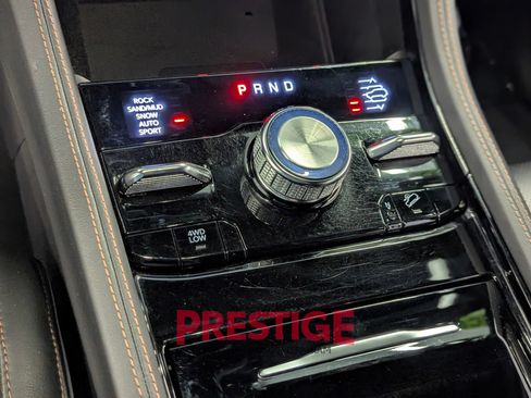Used 2022 Jeep Grand Cherokee Summit AWD/4WD image 28