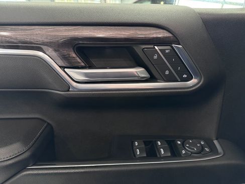 Certified 2023 Chevrolet Silverado 1500 LTZ image 24