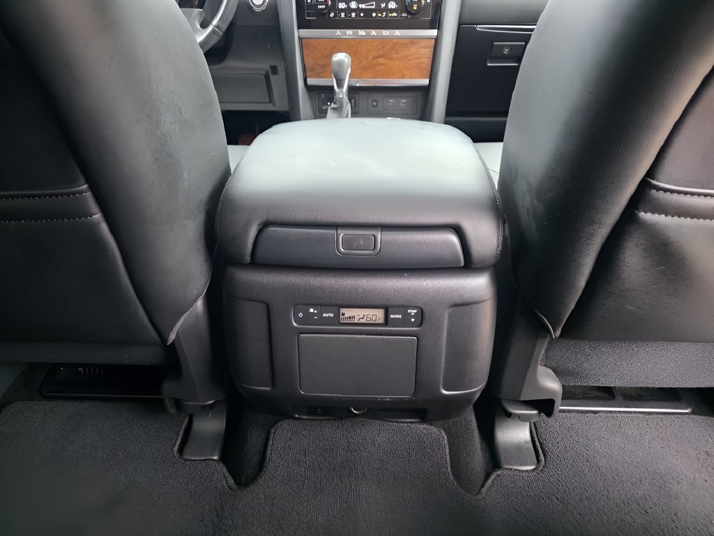Used 2023 Nissan Armada SL AWD/4WD image 10