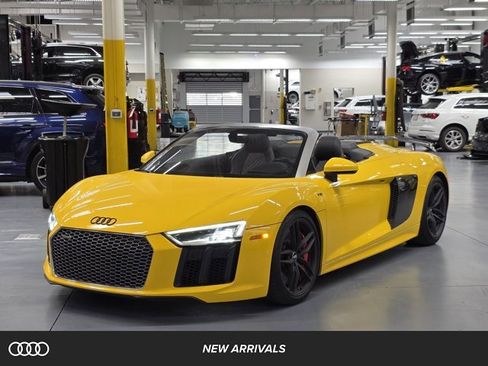 Used 2018 Audi R8 V10 plus image 1