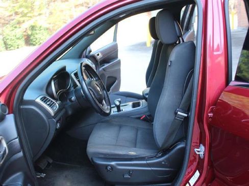 Used 2014 Jeep Grand Cherokee Laredo w/ Quick Order Package 23E RWD image 10