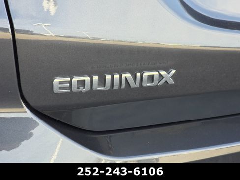 Used 2022 Chevrolet Equinox LT image 43