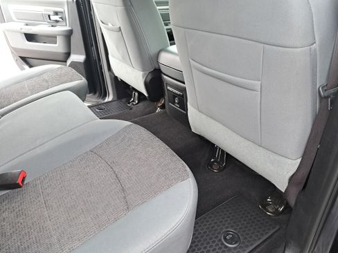 Used 2016 RAM 1500 Big Horn AWD/4WD image 11