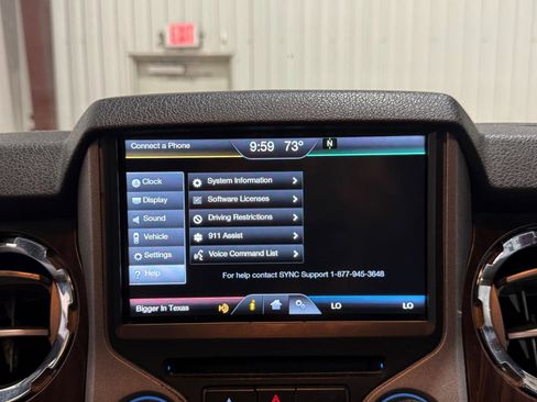 Used 2015 Ford F250 Lariat w/ Lariat Ultimate Package image 23