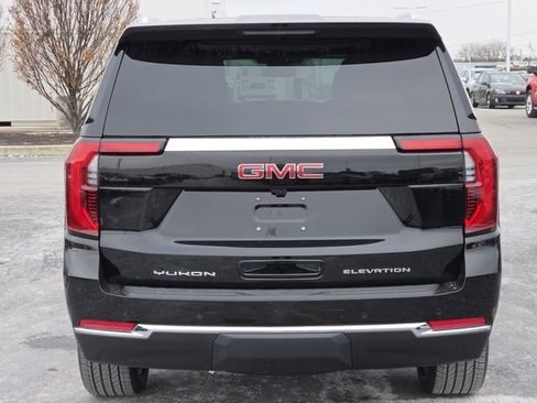 New 2026 GMC Yukon Elevation image 23