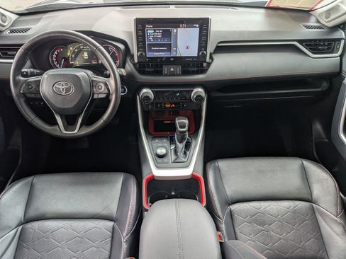 Certified 2022 Toyota RAV4 TRD Off-Road image 31