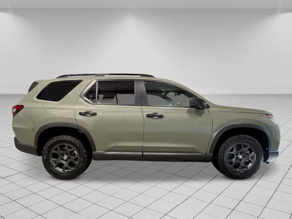 New 2026 Honda Pilot TrailSport image 8