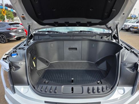 New 2025 Ford F150 Lightning Flash image 28