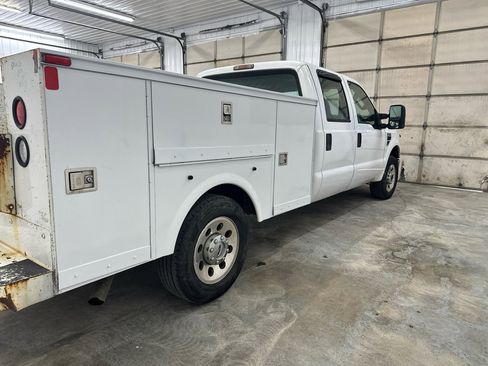 Used 2009 Ford F250 King Ranch image 9