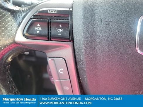 Used 2015 Honda Pilot Touring image 12