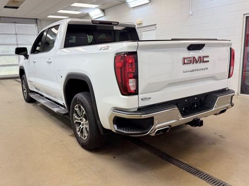 Used 2020 GMC Sierra 1500 SLE w/ SLE Value Package image 8