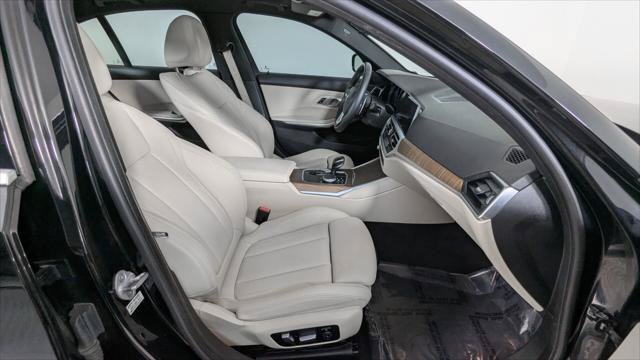 Used 2020 BMW 330i Sedan w/ Convenience Package RWD image 23