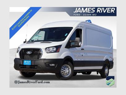 New 2026 Ford Transit 250 148 Medium Roof Extended AWD w/ Load Area Protection Package