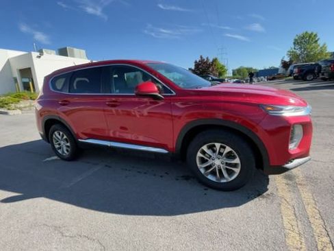 Used 2020 Hyundai Santa Fe SE AWD/4WD image 2