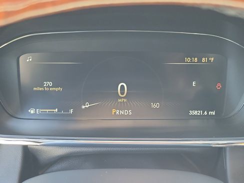 Used 2020 Lincoln Continental w/ Premium Package FWD image 23