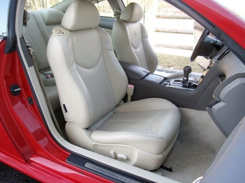 Used 2011 INFINITI G37 x Coupe w/ Premium Pkg image 23