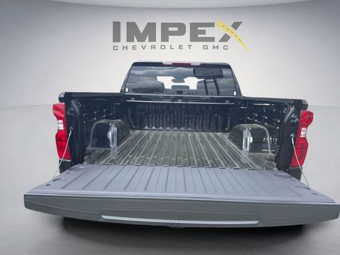 Used 2026 Chevrolet Silverado 1500 LT AWD/4WD image 29