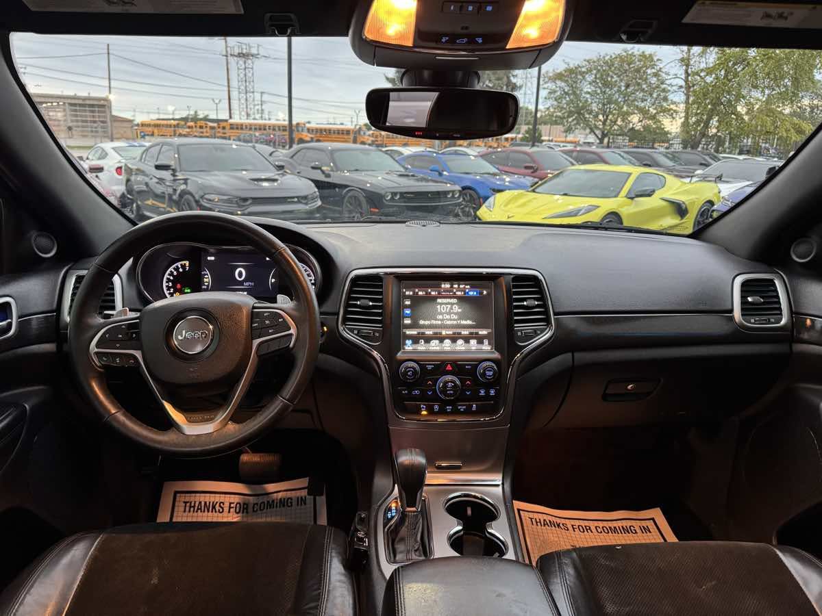Used 2017 Jeep Grand Cherokee Altitude AWD/4WD image 19
