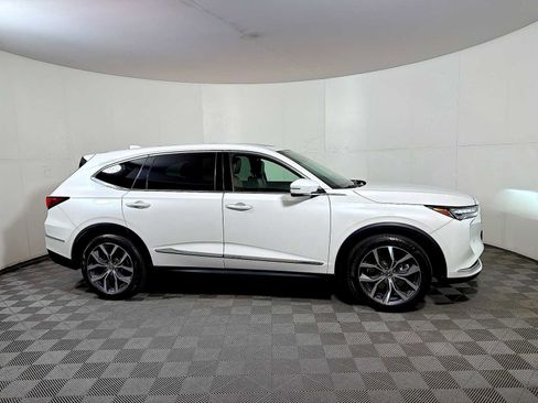 Used 2024 Acura MDX SH-AWD w/ Technology Package image 7