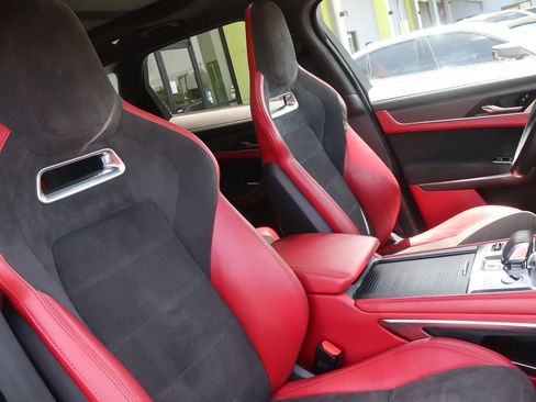 Used 2022 Jaguar F-PACE SVR AWD/4WD image 27