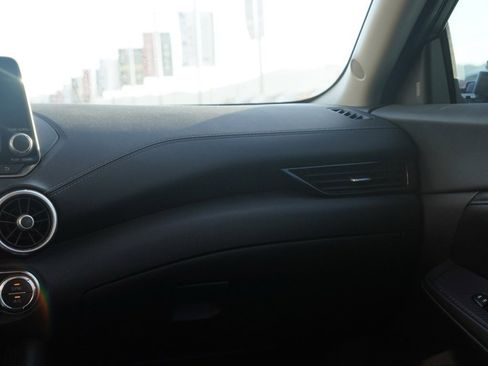 Certified 2021 Nissan Sentra SV image 21