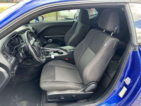 Used 2018 Dodge Challenger R/T w/ Blacktop Package image 15