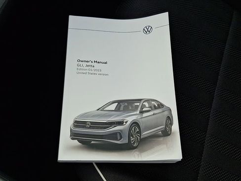 Used 2023 Volkswagen Jetta Sport image 26