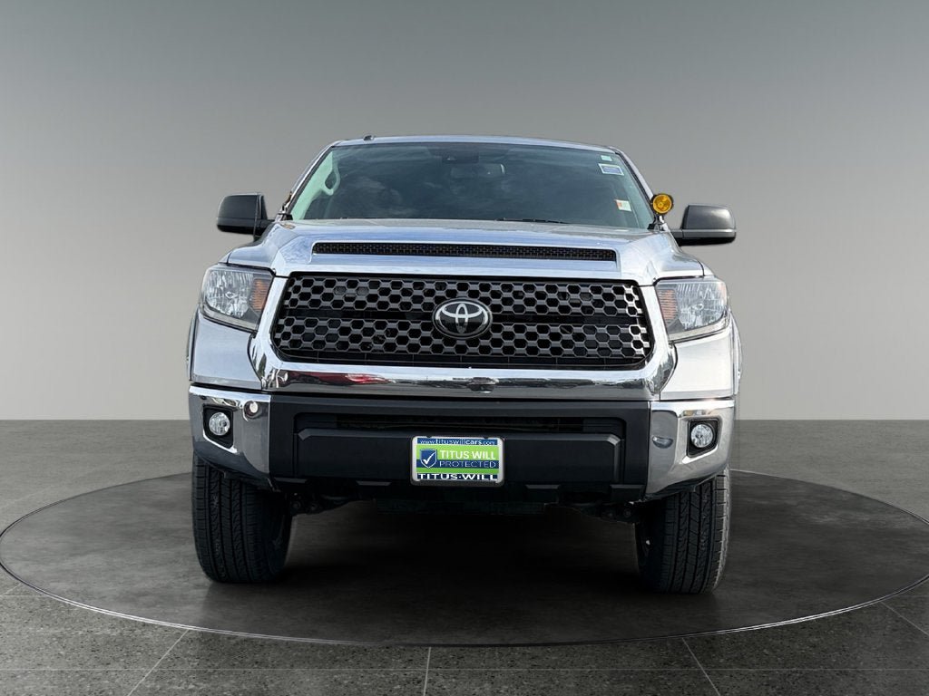 Used 2018 Toyota Tundra SR5 w/ SR5 Upgrade Package AWD/4WD image 2