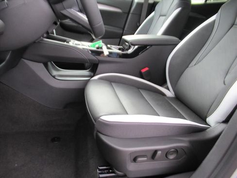 New 2026 Buick Envision Sport Touring image 17