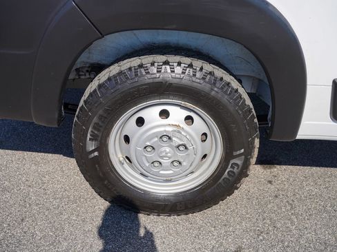 Used 2021 RAM ProMaster 2500 FWD image 11