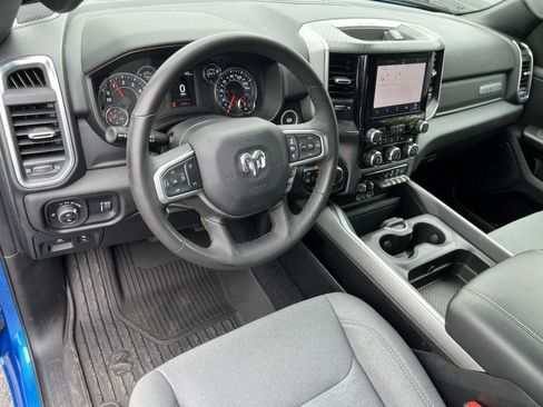 Used 2025 RAM 1500 Big Horn AWD/4WD image 17