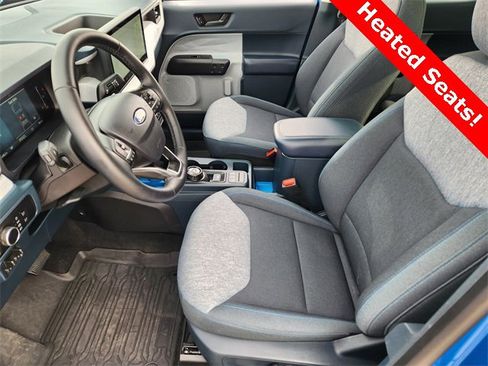 Used 2025 Ford Maverick XLT w/ XLT Luxury Package image 13