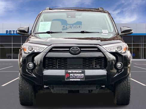 Used 2022 Toyota 4Runner SR5 Premium image 9