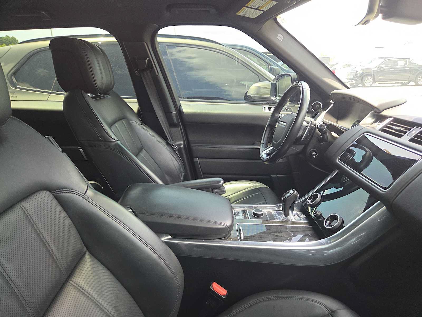 Used 2019 Land Rover Range Rover Sport Supercharged AWD/4WD image 11