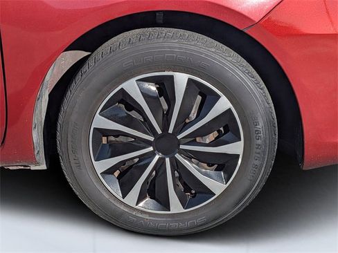 Used 2019 Nissan Versa SV image 10