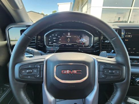 Used 2023 GMC Sierra 1500 SLT w/ SLT Premium Package AWD/4WD image 14
