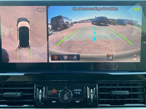 New 2026 Nissan Pathfinder SL image 20