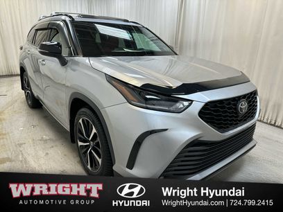 Used 2022 Toyota Highlander XSE
