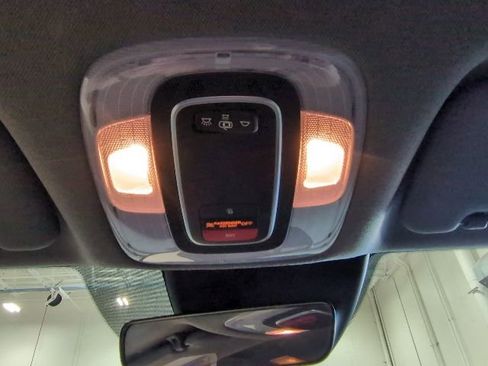 Used 2023 Hyundai Elantra SEL w/ Convenience Package FWD image 11