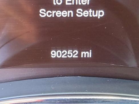 Used 2019 Jeep Grand Cherokee Altitude AWD/4WD image 16