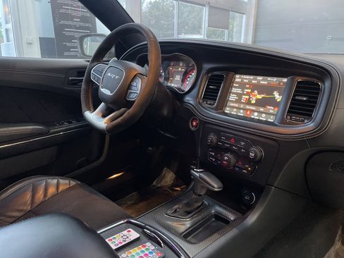 Used 2023 Dodge Charger SRT Hellcat w/ Harman/Kardon Audio Group RWD image 39