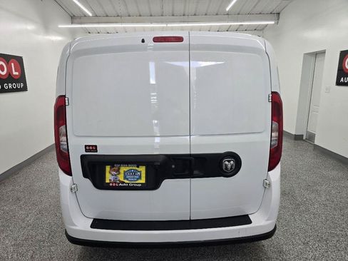 Used 2022 RAM ProMaster City Tradesman FWD image 5